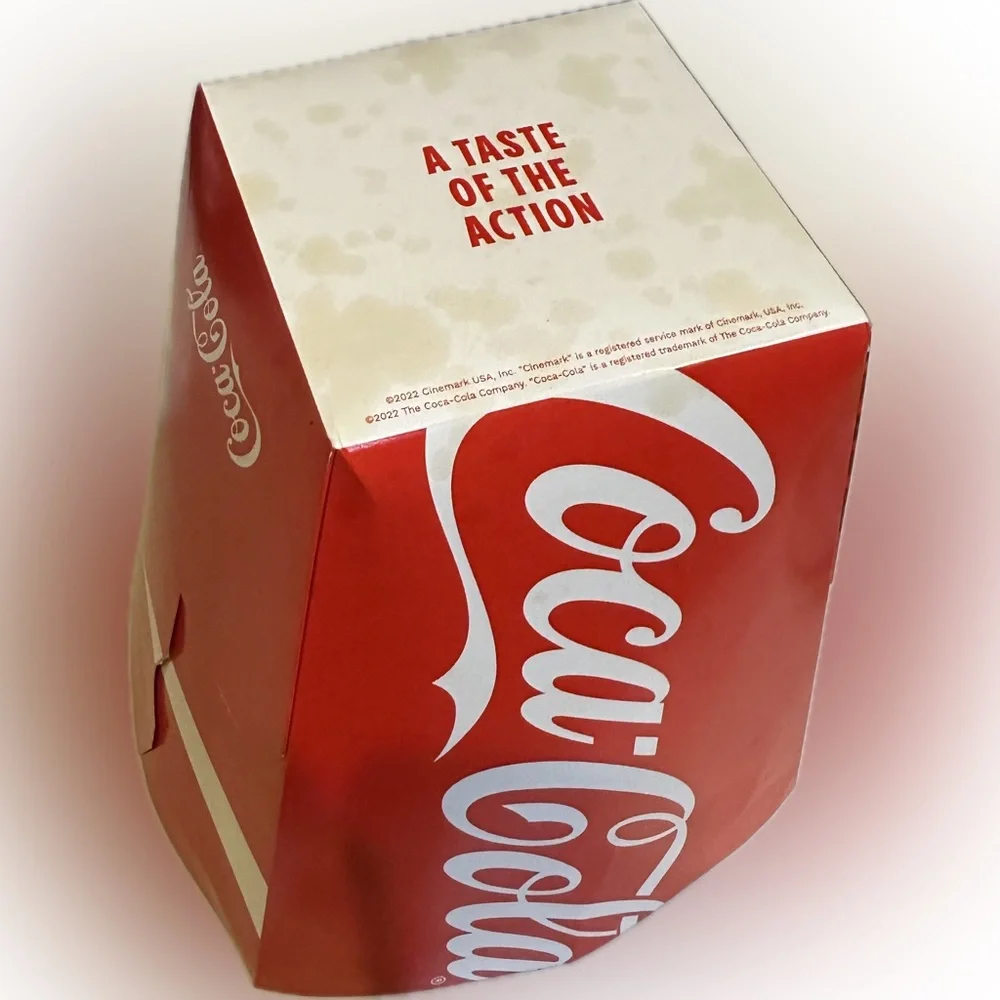 CINEMARK SQUARE POPCORN BUCKET RED WHITE REFILL TAB MOVIE THEATER COLLECTIBLE